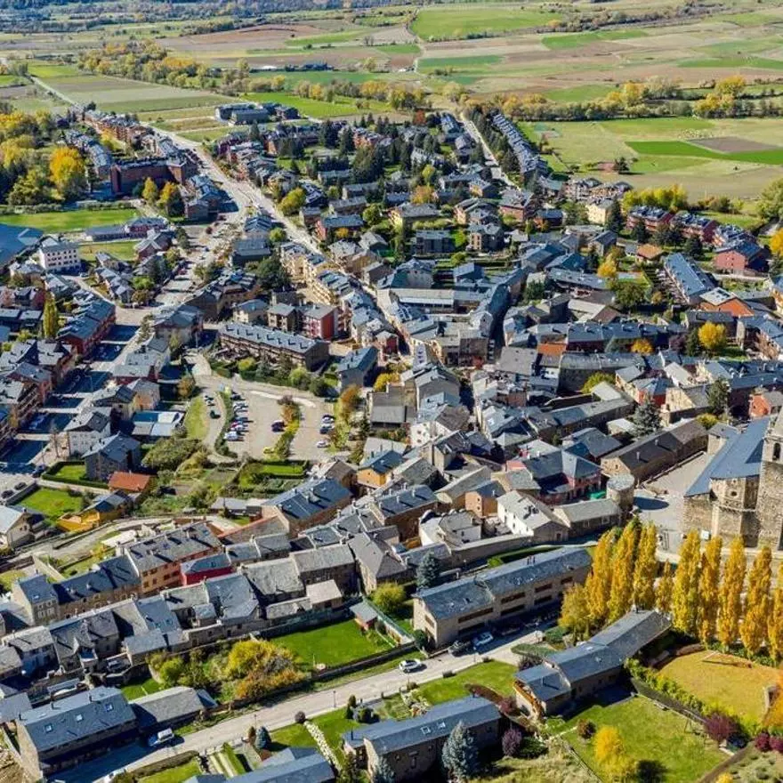 Llívia, un pueblo español en territorio francés