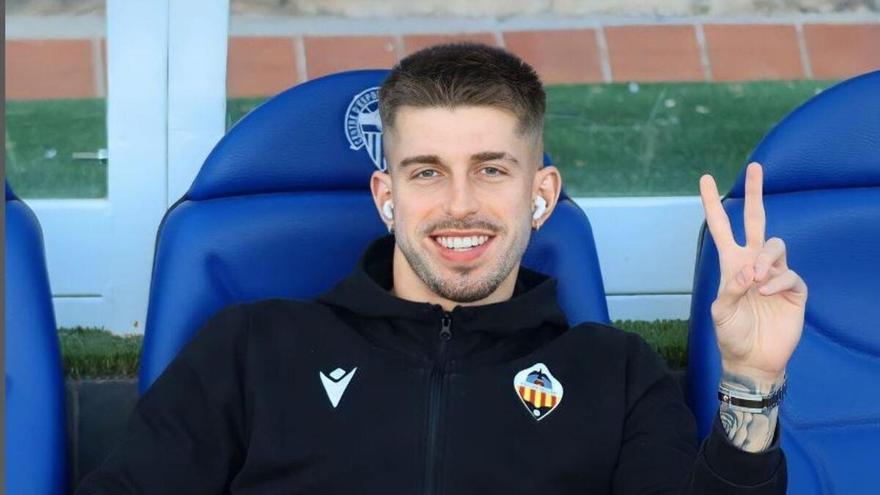 Un jugador del Castellón acusa a una conocida influencer de enfrentarle a la afición: &quot;No aguanto más&quot;