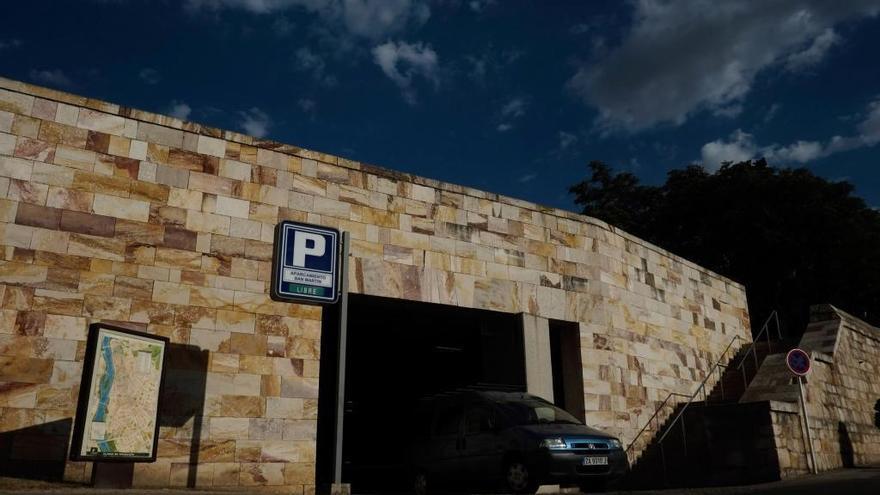 Guarido asegura que la empresa de los parkings le debe 2,5 millones al Ayuntamiento