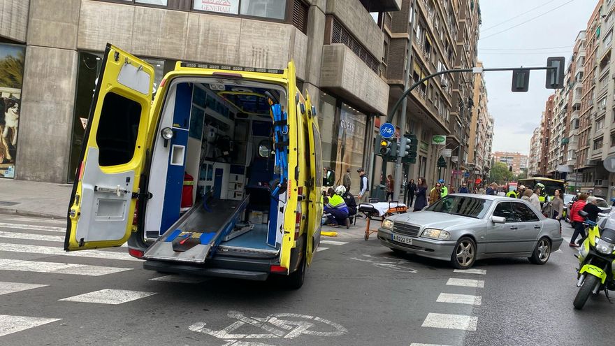 Atropellan a un hombre mientras circulaba con su bici cerca de la Gran Vía de Murcia