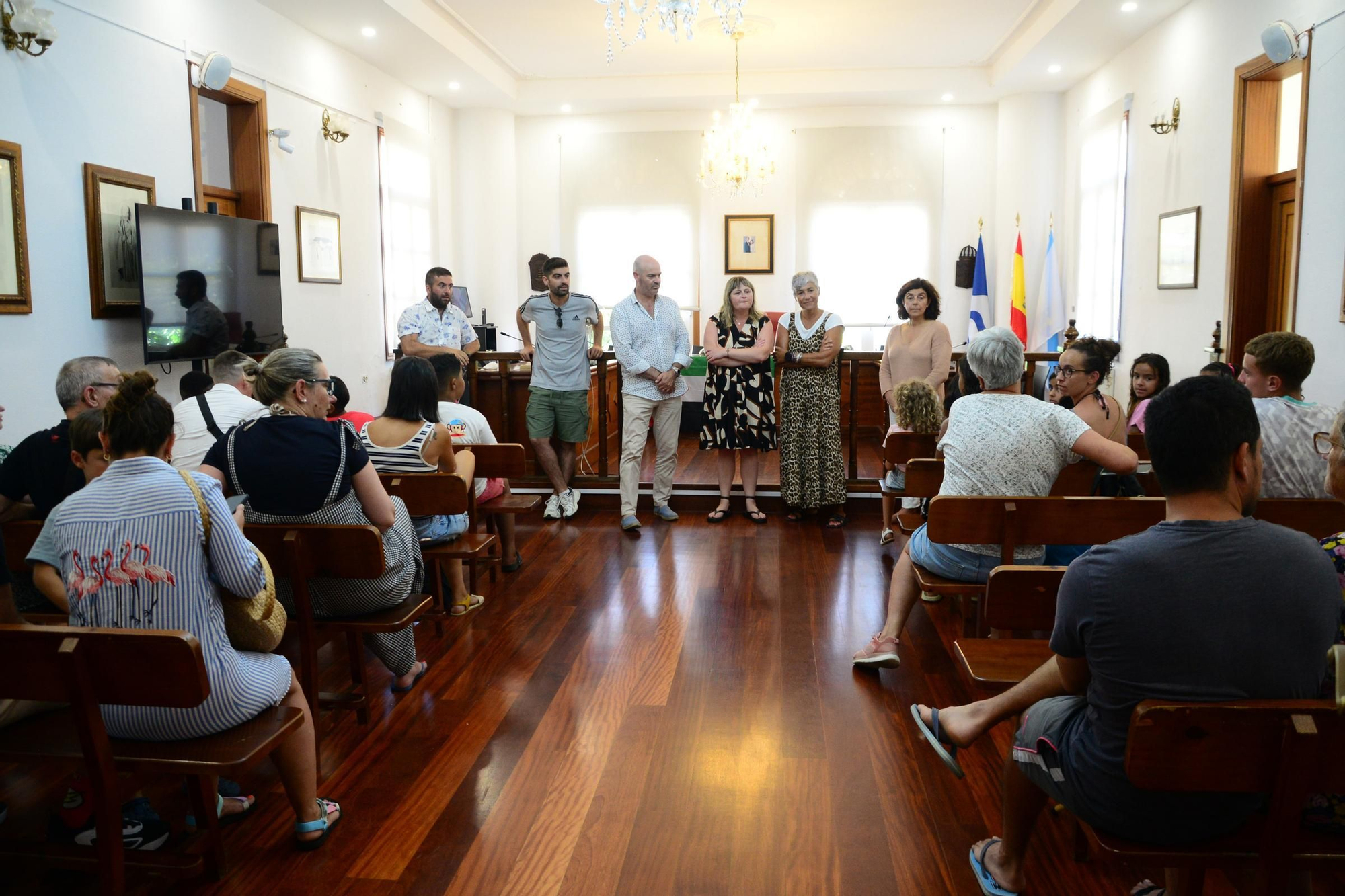 Recepción a los menores saharauis en Bueu