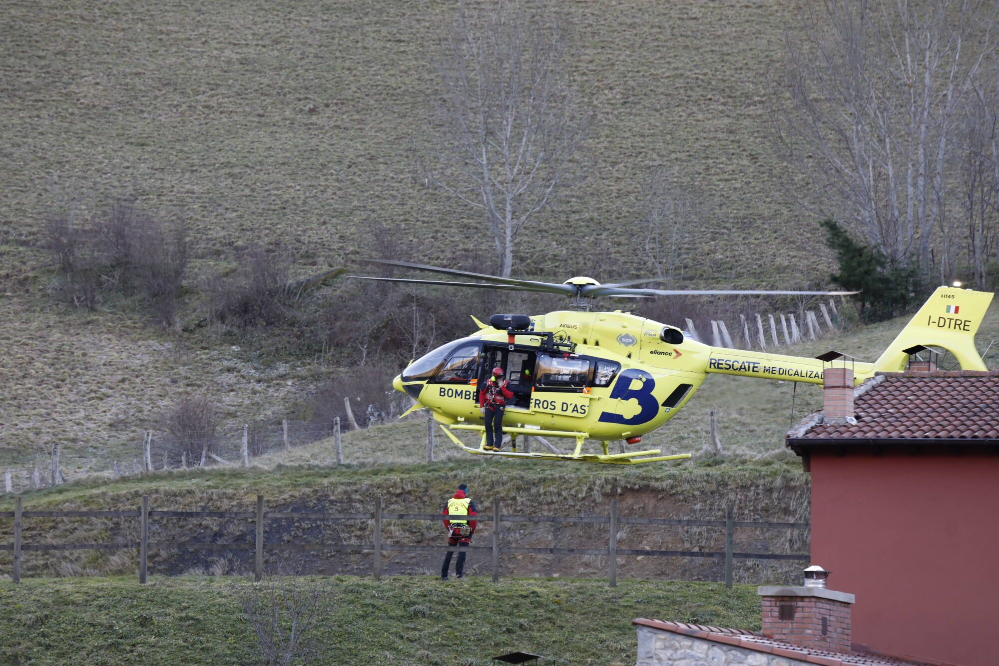 EN IMÁGENES: Así ha sido el dispositivo de rescate de Senen Turienzo, el joven desaparecido en los Picos de Europa