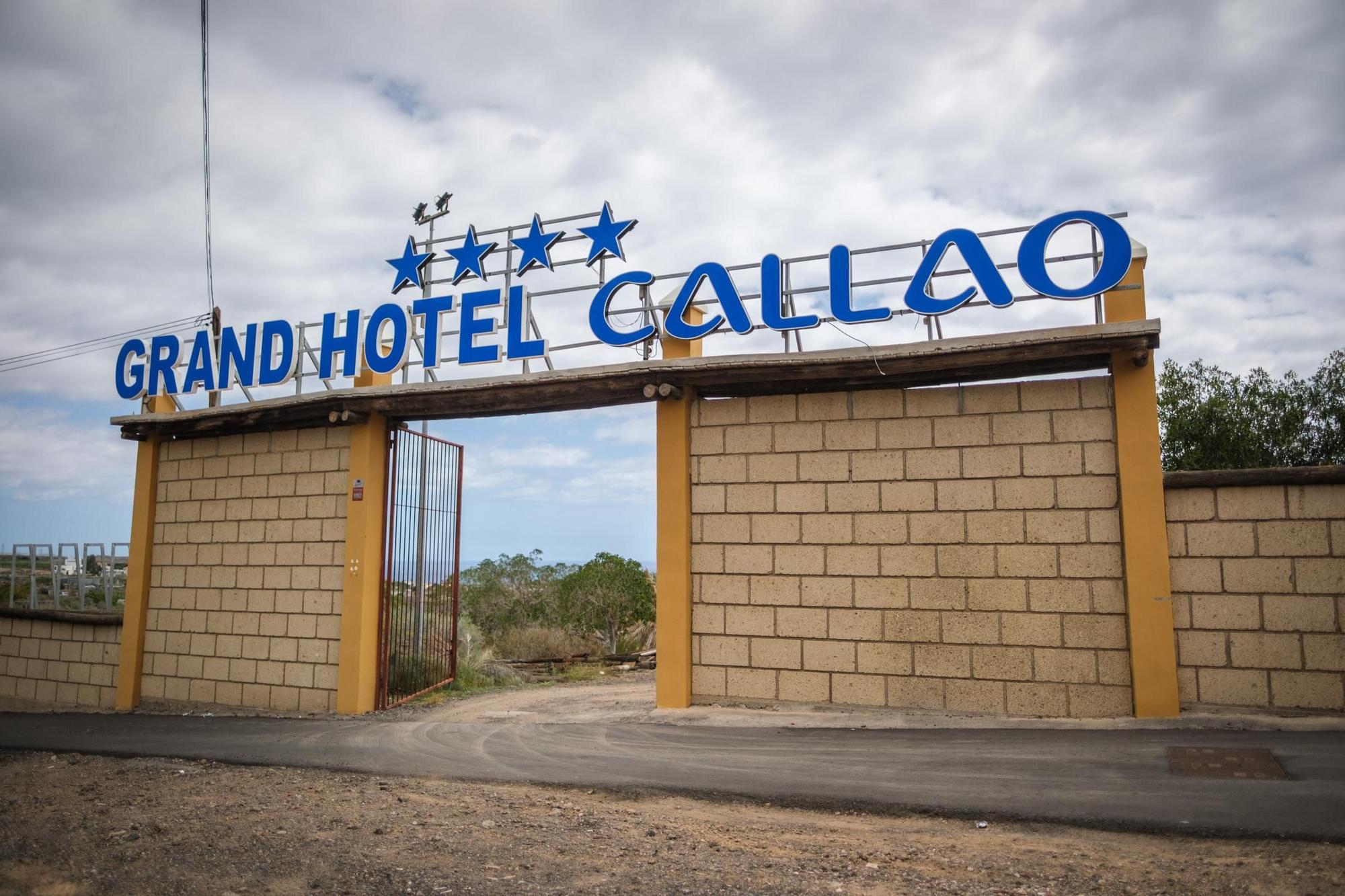 Hotel tomado por okupas en el sur de Tenerife