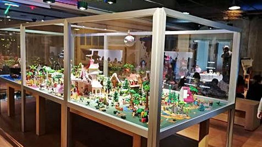 Clicks de Playmobil recrean cuentos en el Museo del Vino