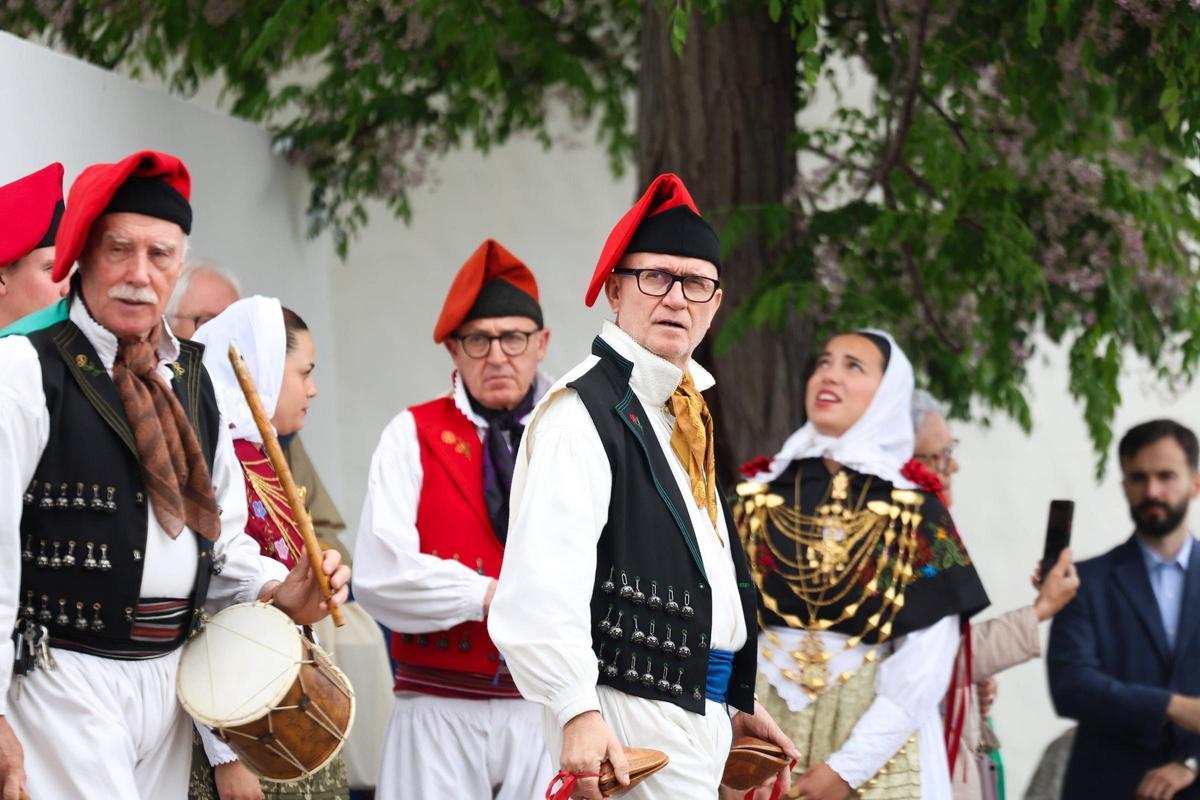 Santa Eulària en su domingo de Anar a Maig, en imágenes