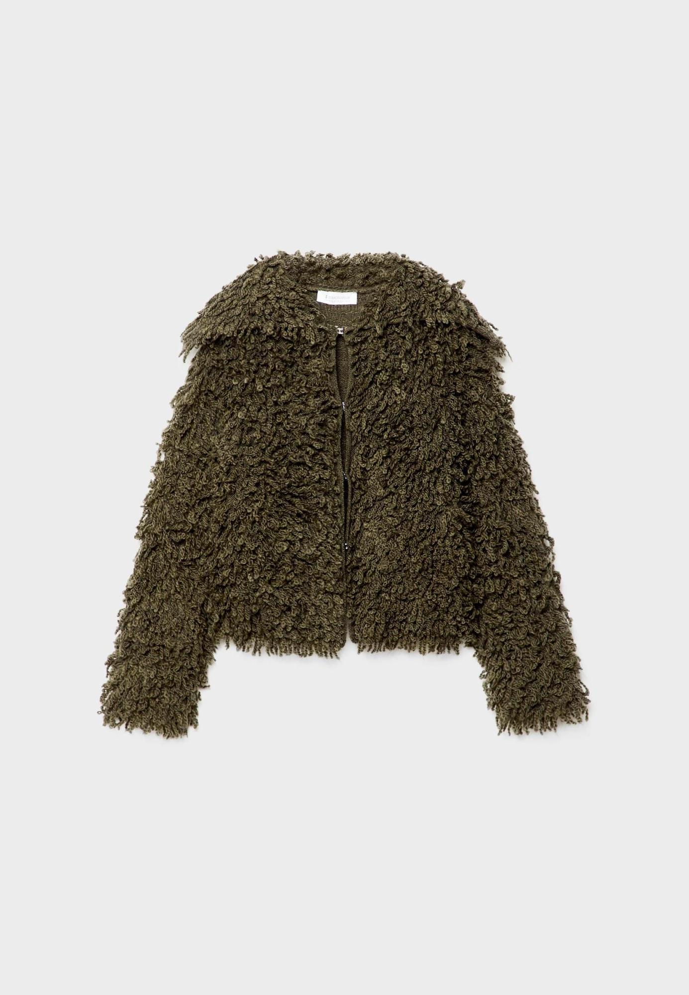 Chaqueta flecos de Stradivarius