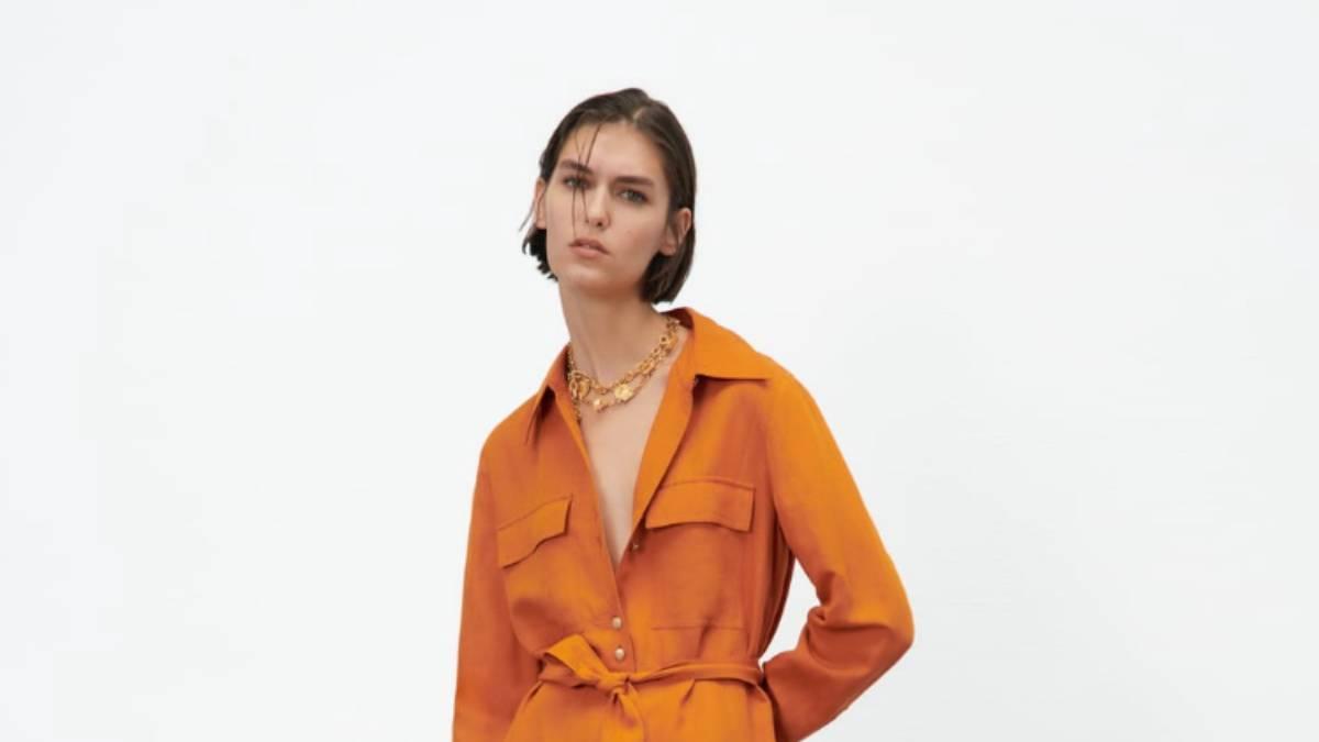 Vestido camisero naranja de Zara