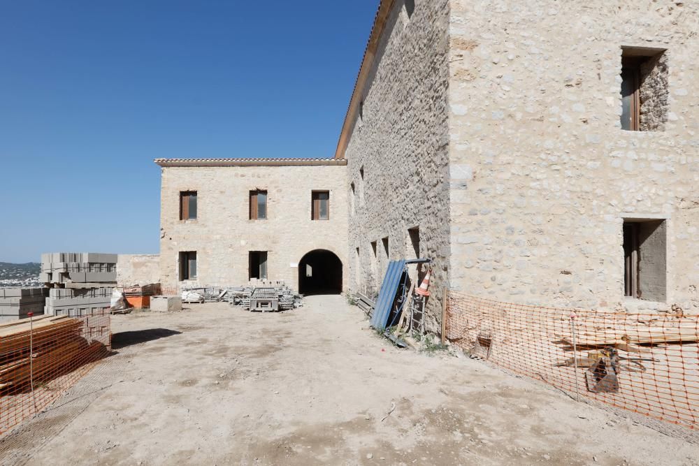 Visita a las obras del Parador de Turismo de Ibiza