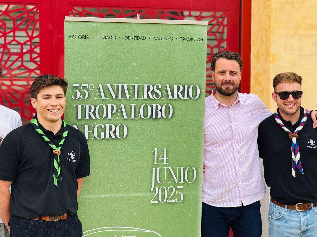 El edil de Talento Joven acudía a la presentación.