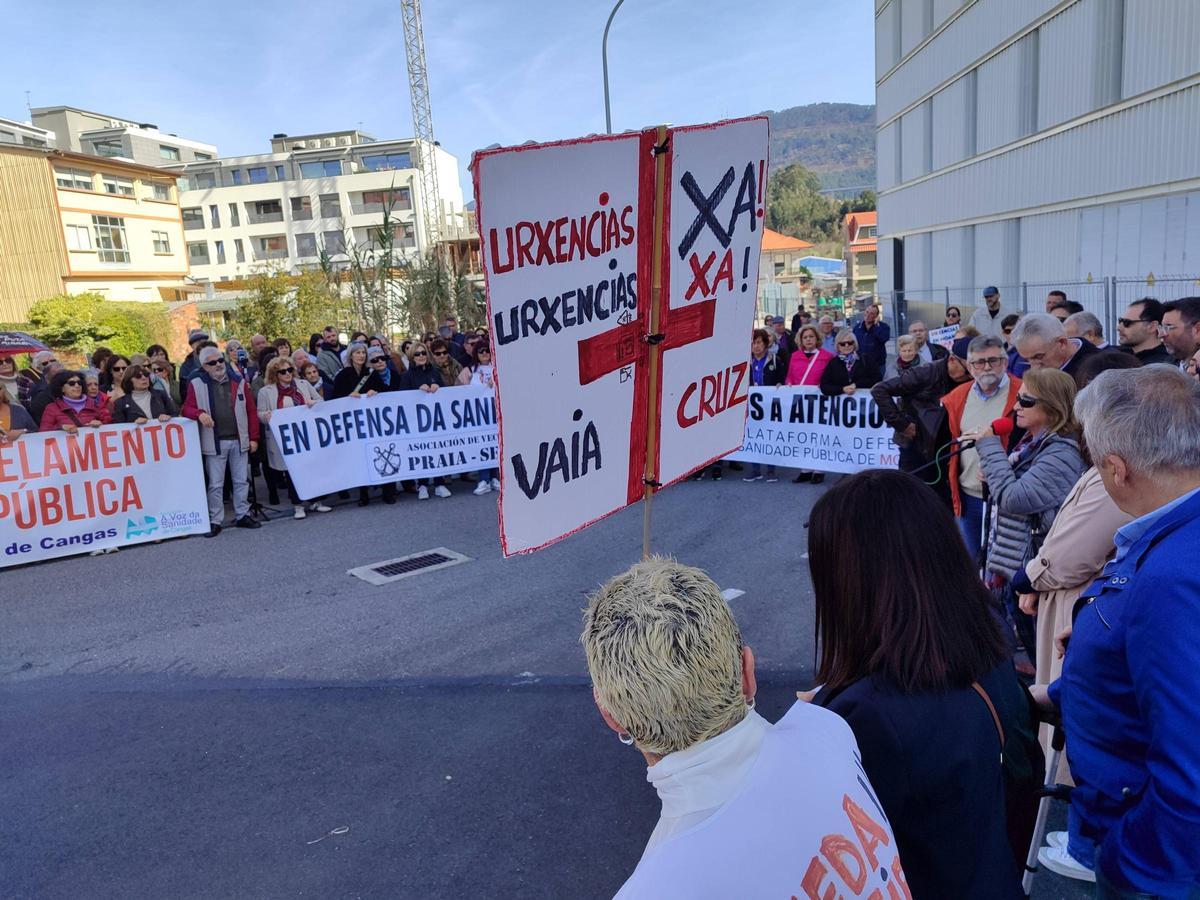 Multitudinaria manifestación en Moaña por urgencias en el centro de salud