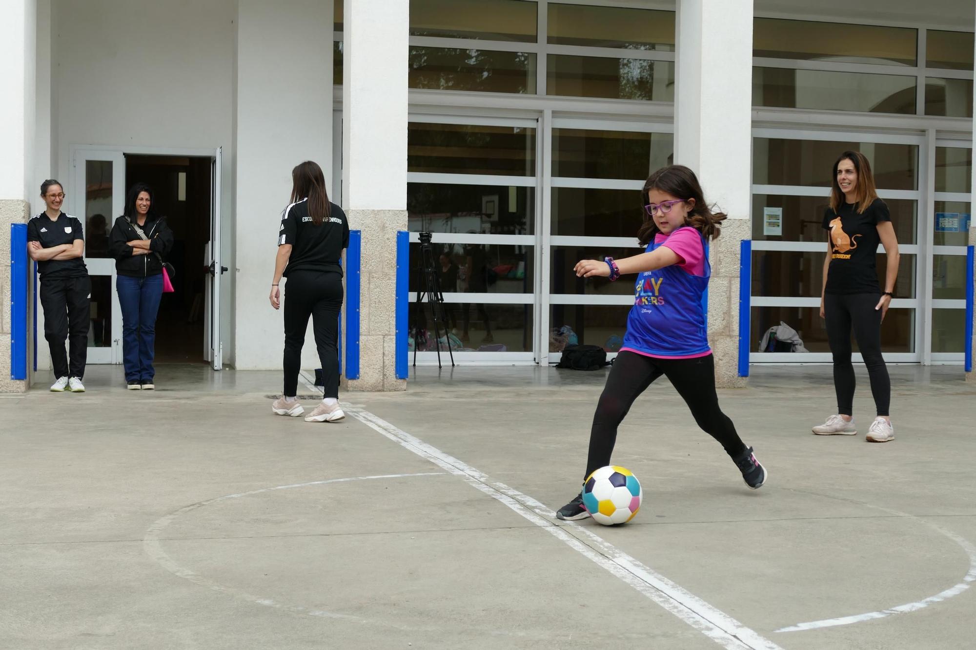 Les Playmakers de les Escolàpies finalitzen el seu primer curs amb tres partits