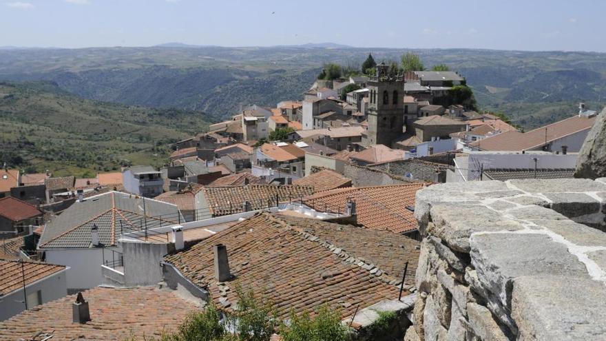 Vista parcial de la villa de Fermoselle