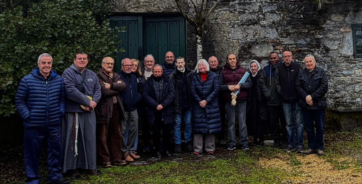 Asistentes a la reunión de O Cebreiro