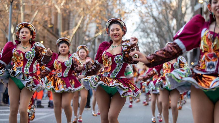 La Rua de Palma: manualidades, reivindicación y diversión en el esperado desfile de Carnaval