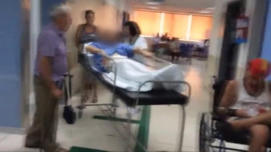 VÍDEO / Sindicatos de médicos y pacientes denuncian unas urgencias saturadas en los hospitales de Málaga