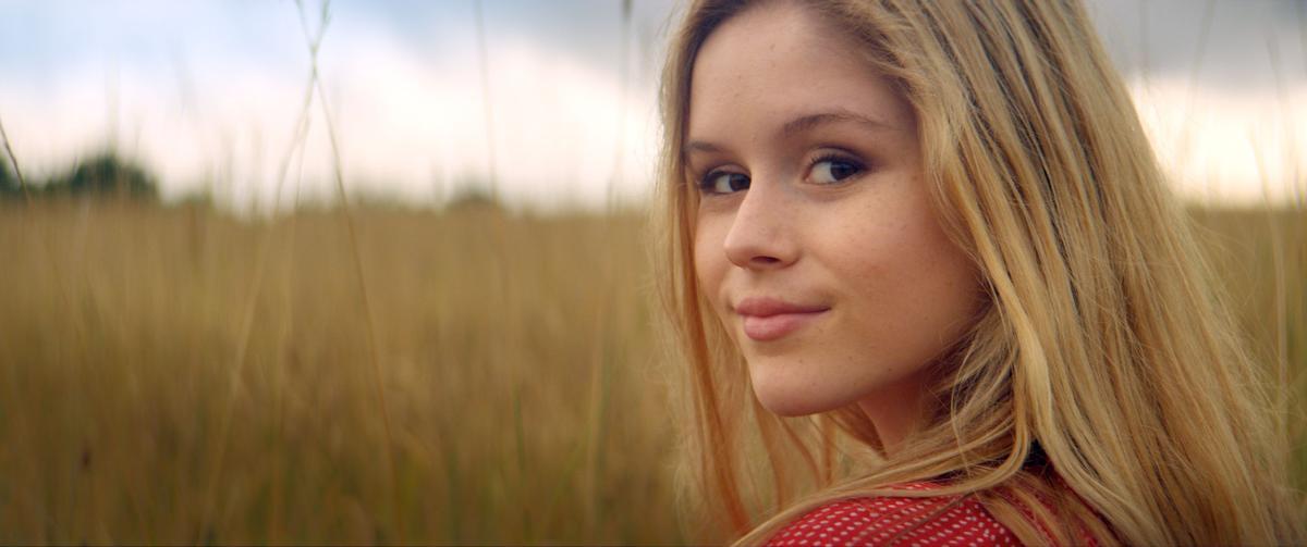 Erin Moriarty en "The Kings of Summer"