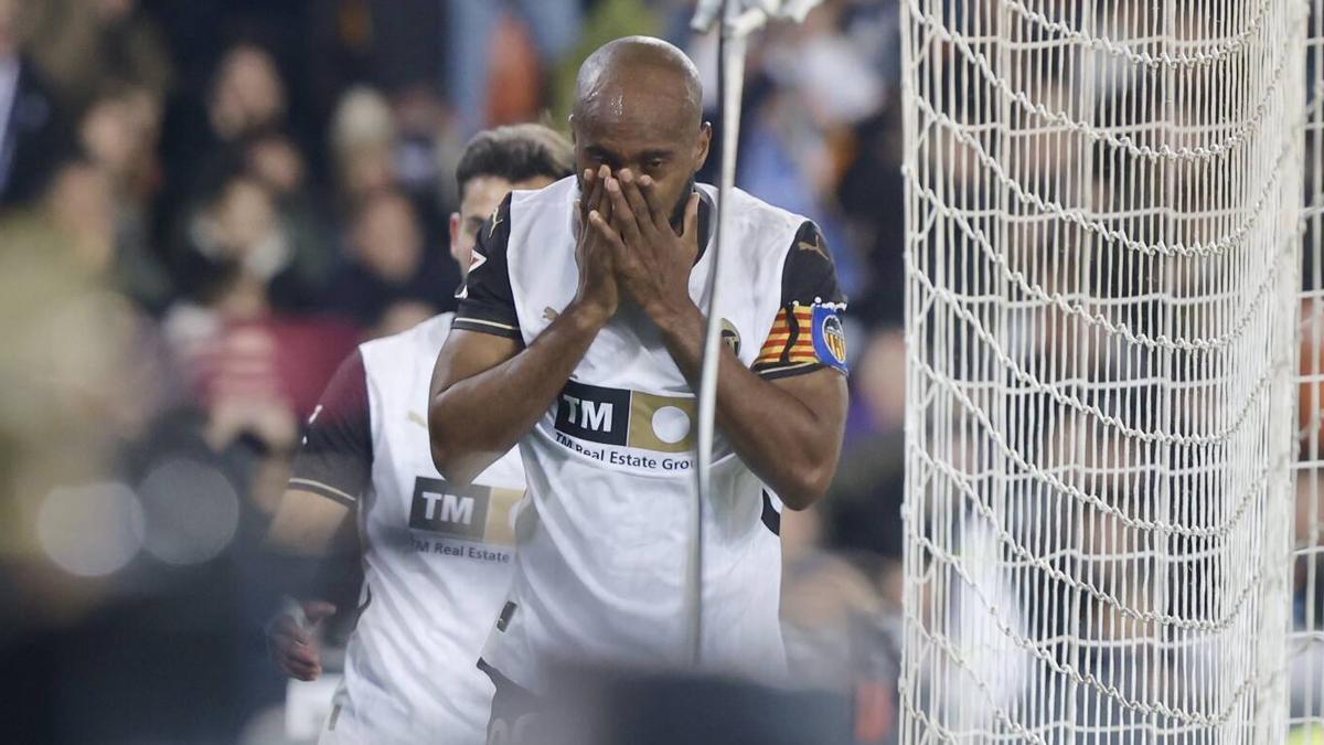 Foulquier, lamentando una ocasión fallada