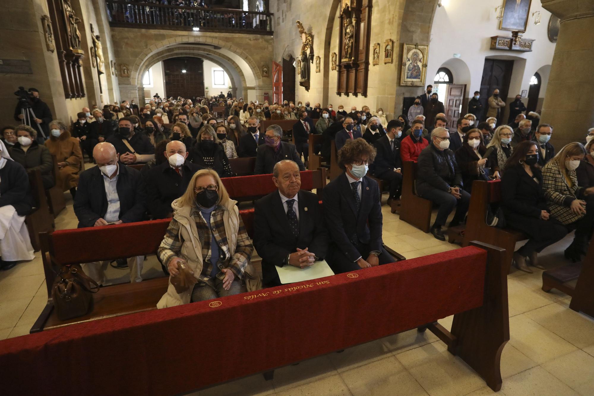 EN IMÁGENES: El pregón en San Nicolás de Bari abre la Semana Santa de Avilés