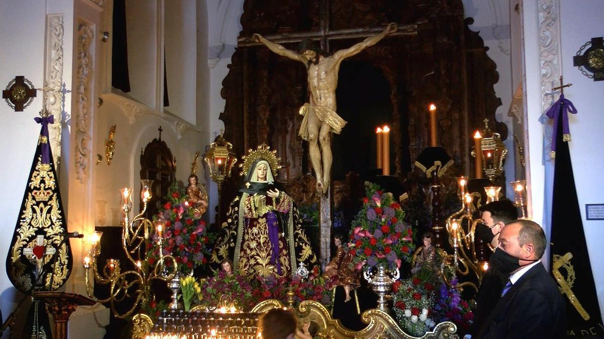 Virgen de los Dolores y Cristo de la Buena Muerte de Priego.