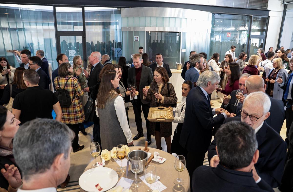 La EUIPO recibe el año en Alicante con su tradicional cóctel
