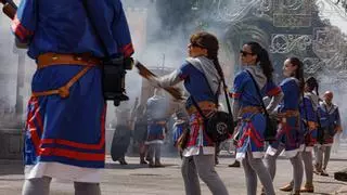 Cocentaina despide sus Moros y Cristianos a golpe de pólvora con las Embajadas y el Alardo
