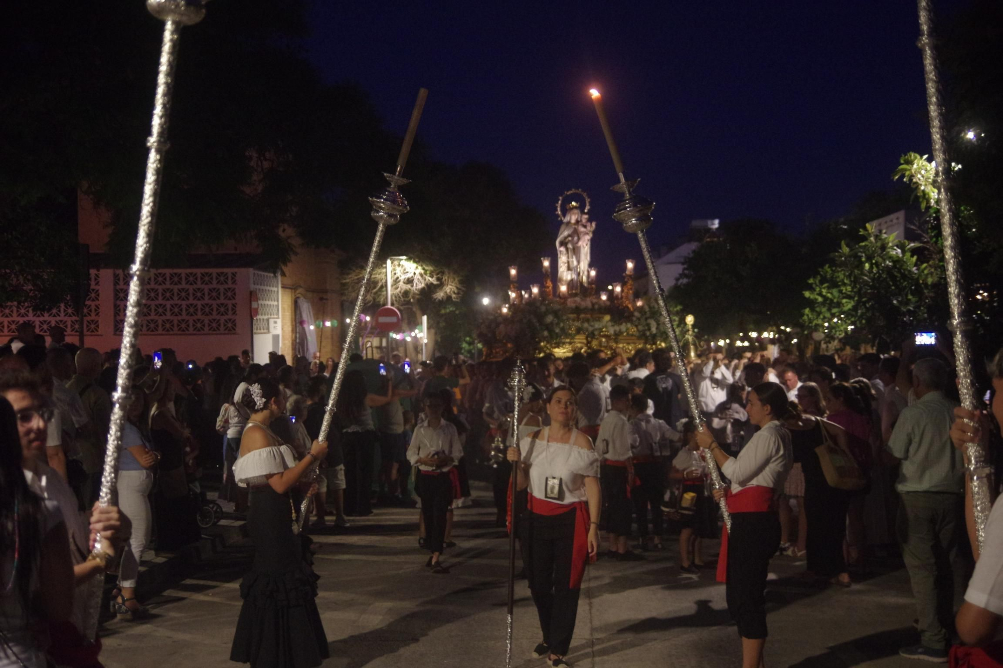 Procesión de la Virgen del Carmen en la Colonia de Santa Inés