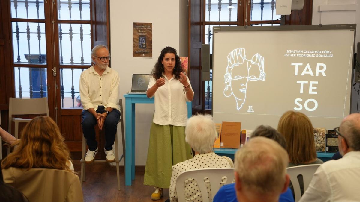 Presentación del libro en Villanueva.
