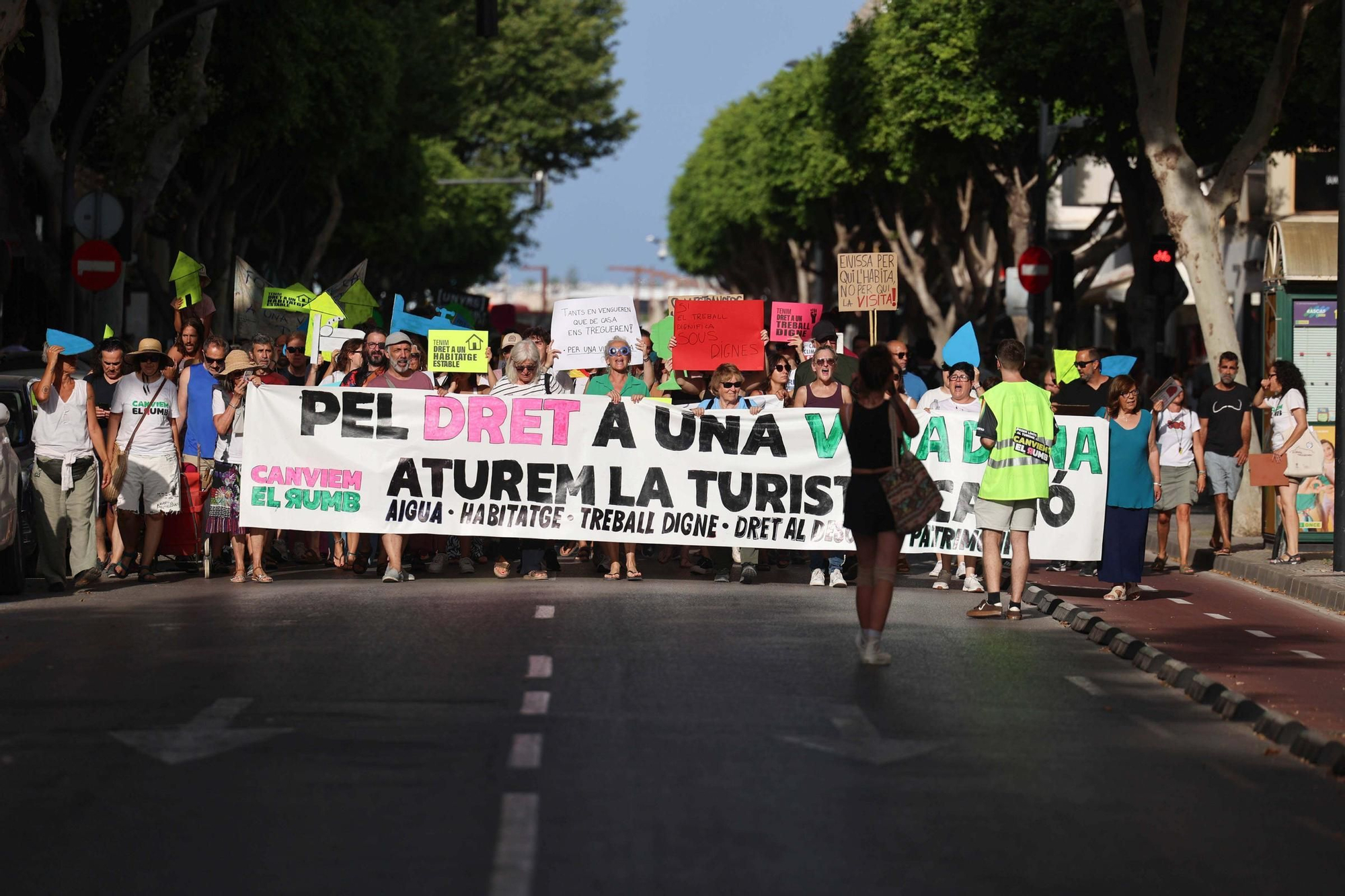 Manifestación contra la masificación turística en Ibiza