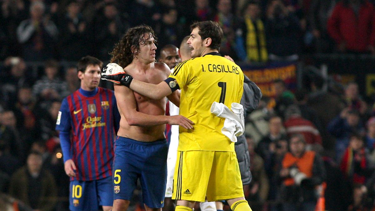 Iker Casillas y Carles Puyol, rivales en el FC Barcelona y el Real Madrid y compañeros en la selección española