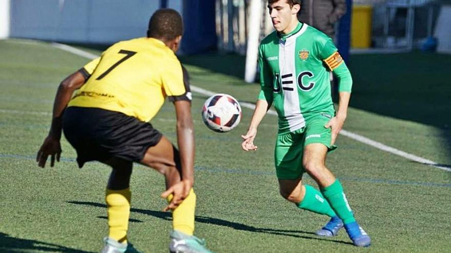 Álex Sánchez en la seva etapa com a capità del juvenil del Cornellà