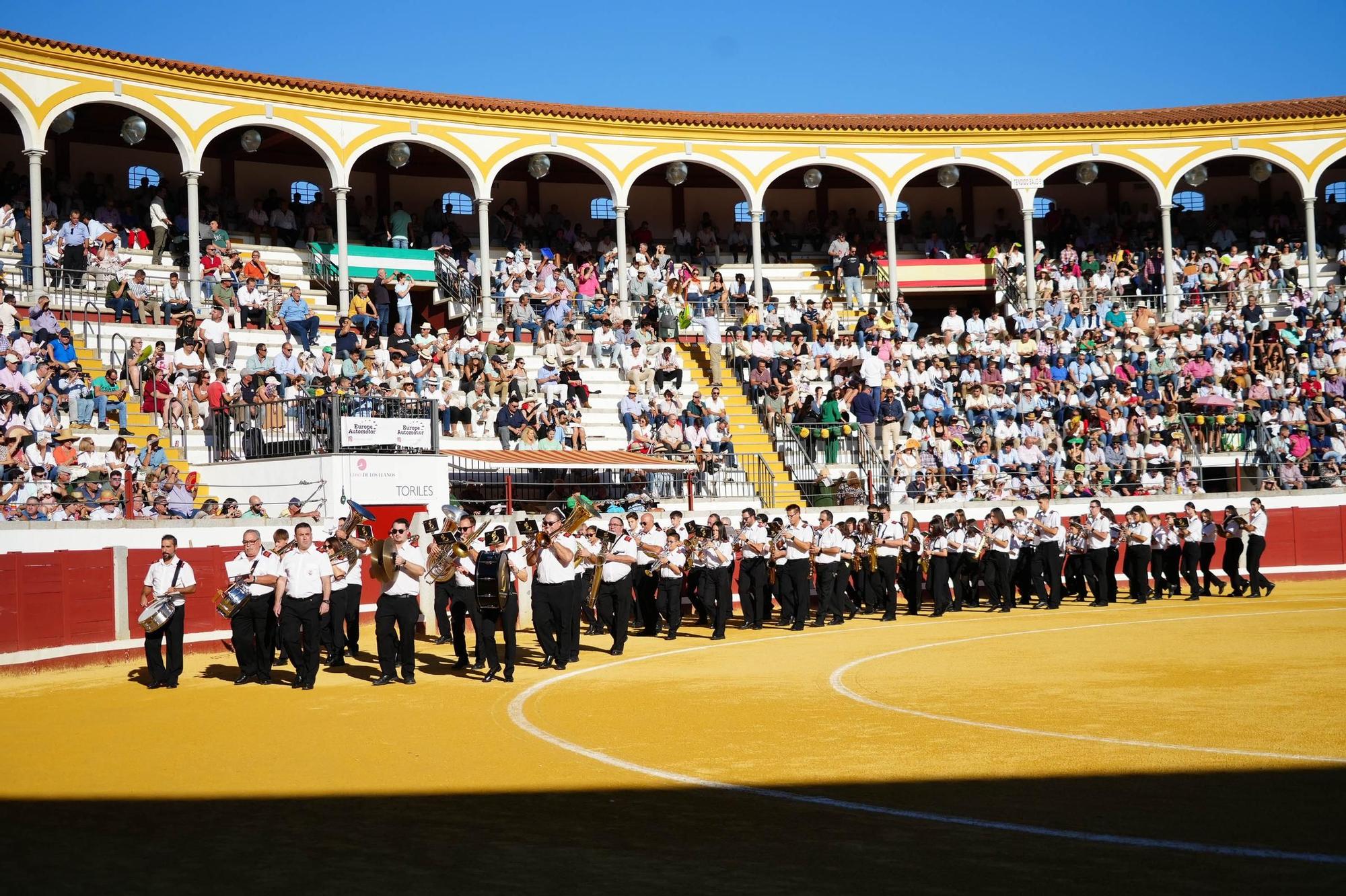 Manzanares, Roca Rey y Rocío Romero salen a hombros en Pozoblanco