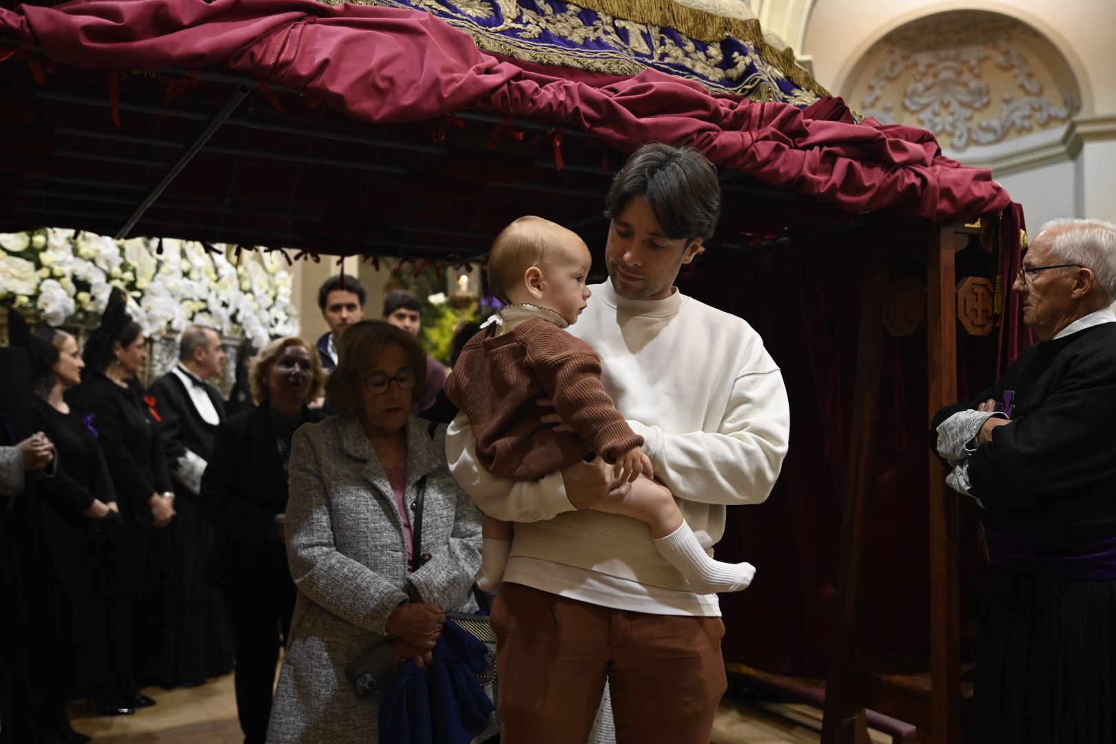 Galería de imágenes: Procesión del Santo Entierro en Castelló