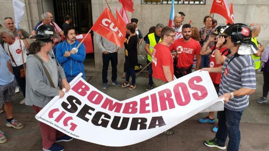 Huelga de Bomberos de Vigo: "La seguridad de la ciudad está en riesgo"