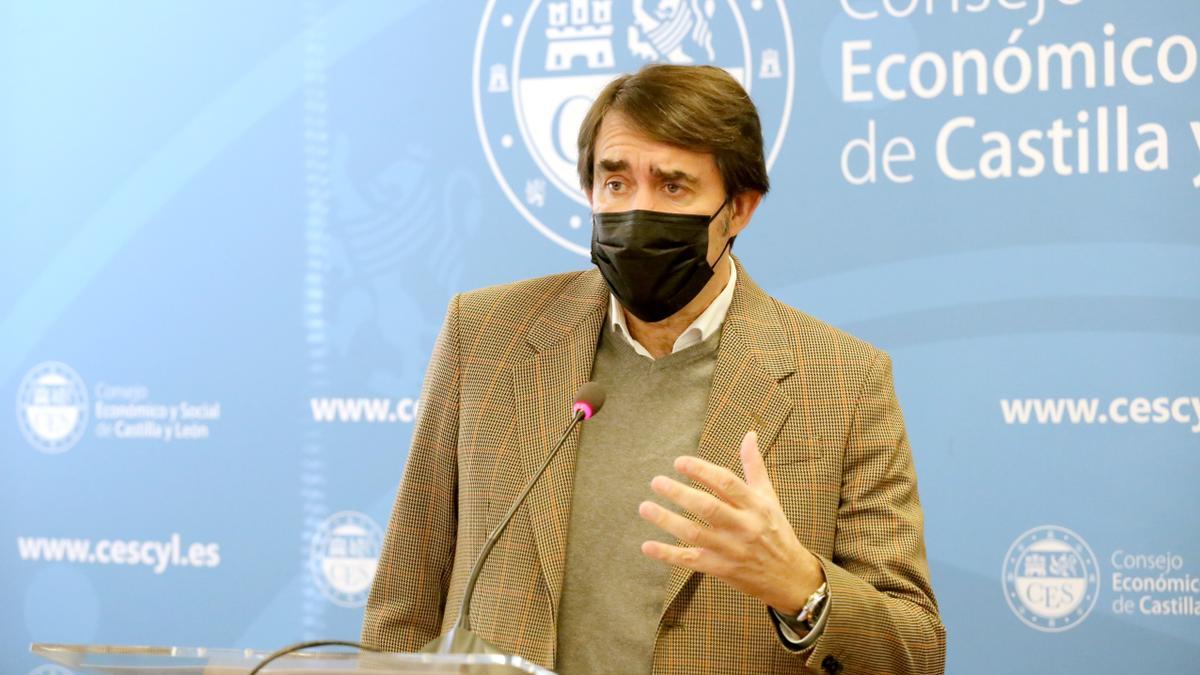 Juan Carlos Suárez-Quiñones en rueda de prensa, ayer