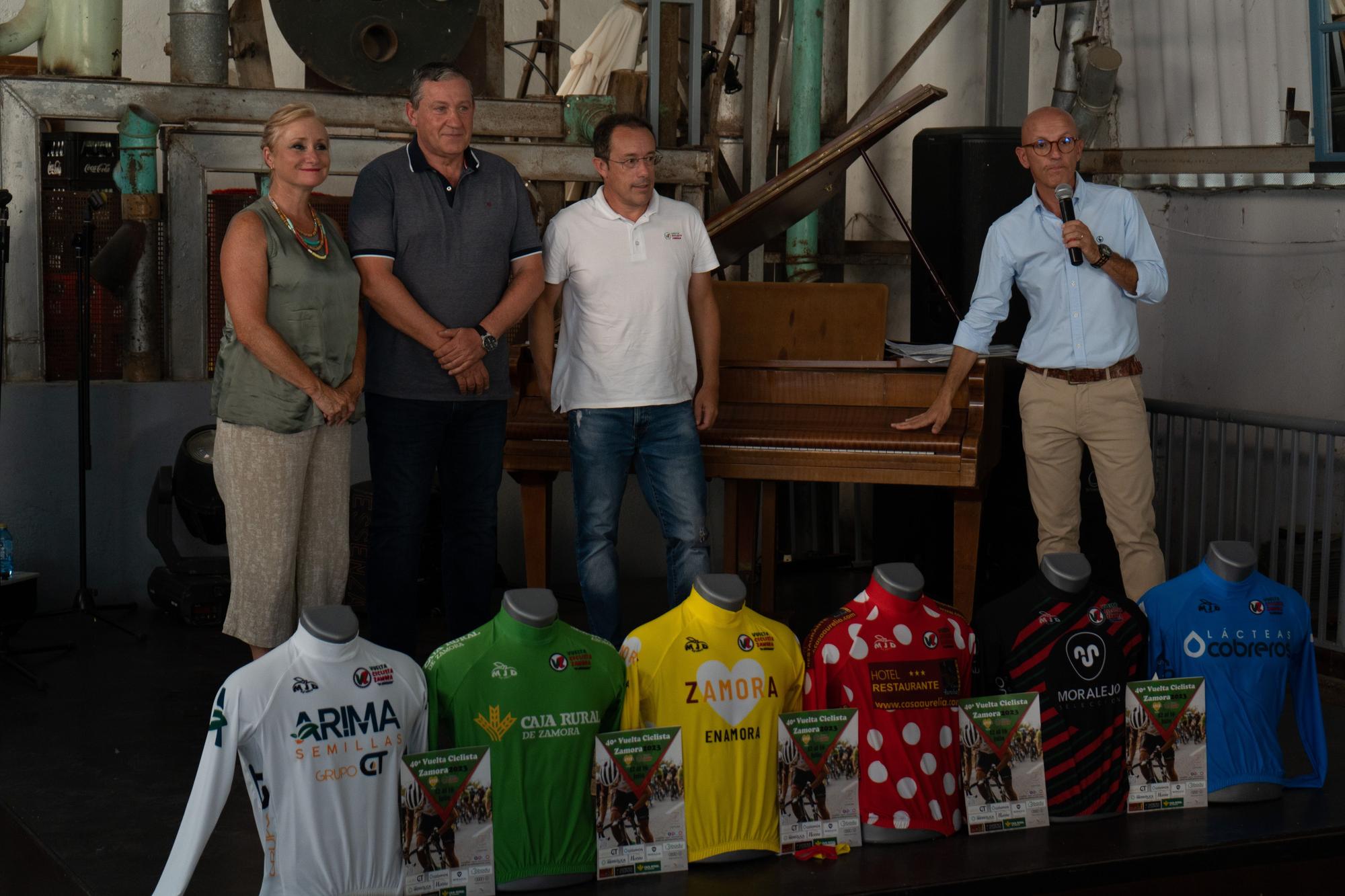 GALERÍA | La Vuelta Ciclista a Zamora 2023 se presenta en La Harinera