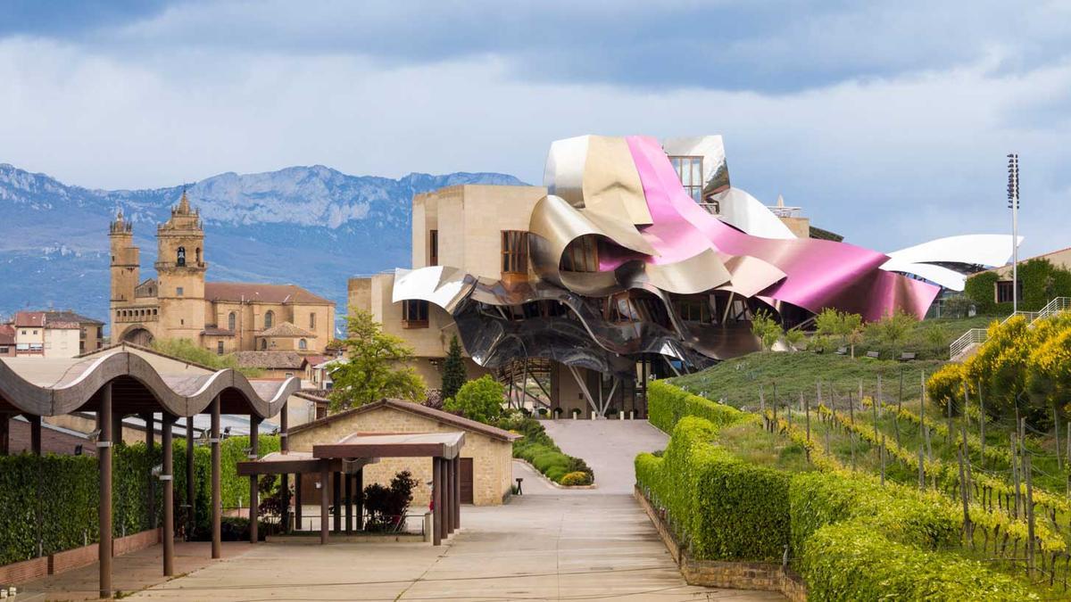 Hotel Marqués de Risca by Frank Gehry