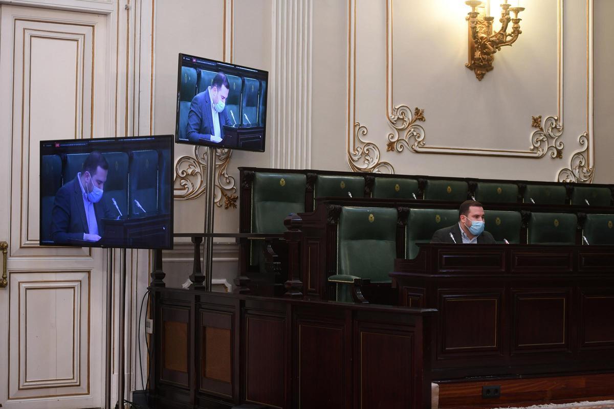 Jorge Cubela, portavoz del PP, durante el pleno provincial celebrado en la Diputación.