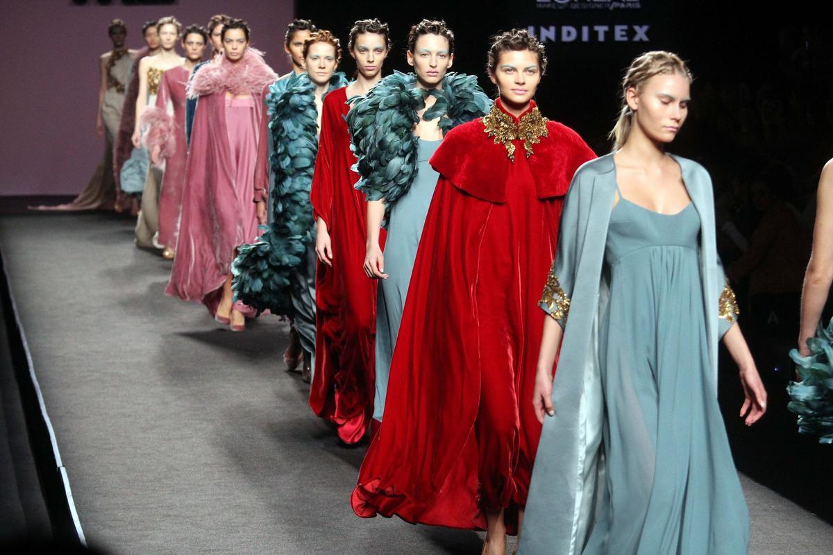 Desfile de Marcos Luengo en Mercedes Benz Fashion Week.