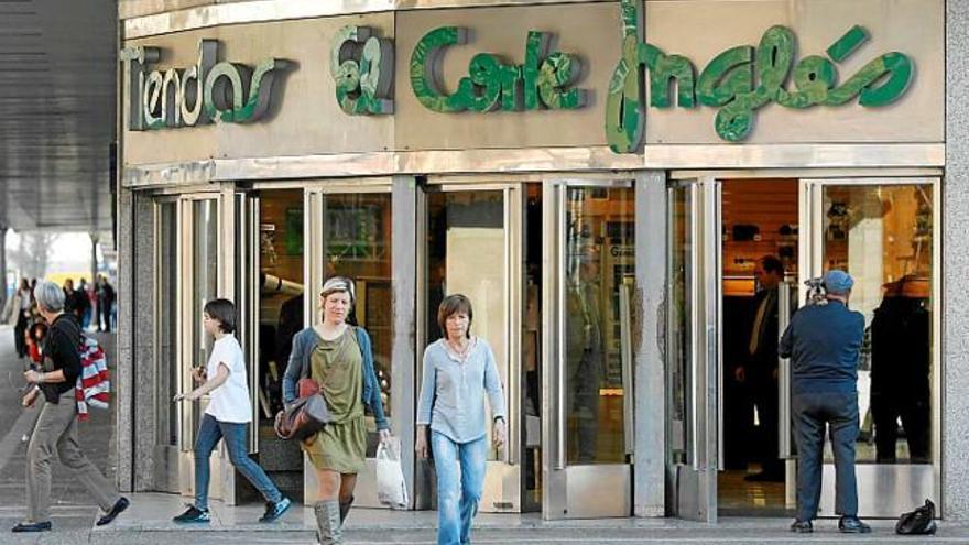 Façana exterior de l&#039;Hipercor de Girona, un dels negocis d&#039;El Corte Inglés