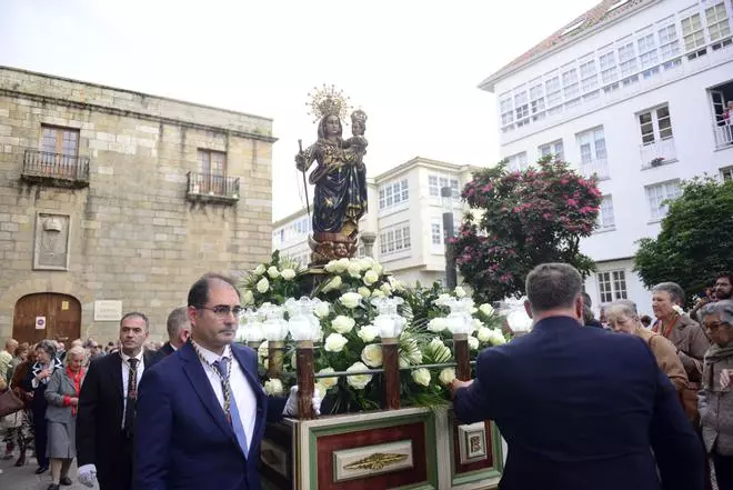 Casteleiro Procesión en honor a la Virgen del Rosario, patrona de A Coruña