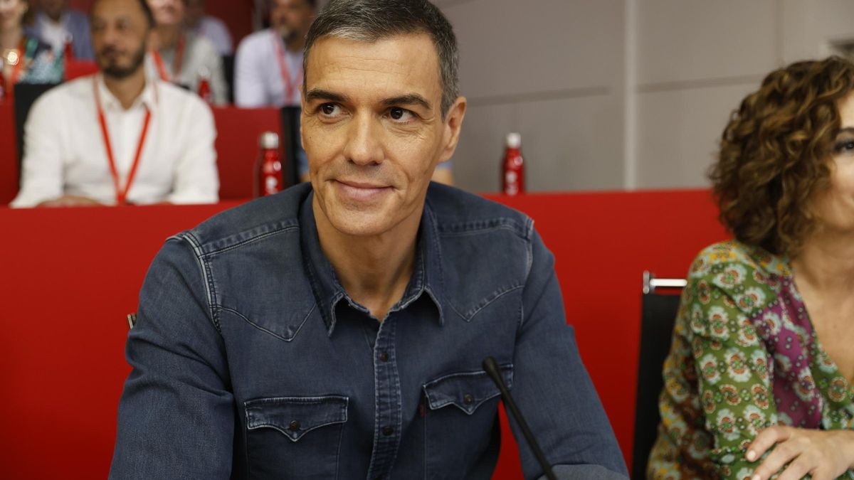 Sánchez arremete contra la "coalición ultraderechista" que ya prepara el PP con Vox