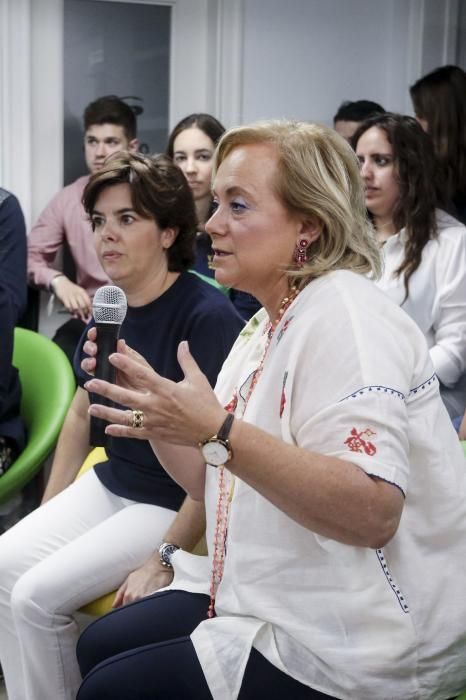 Acto de Soraya Sáenz de Santamaría en Oviedo.