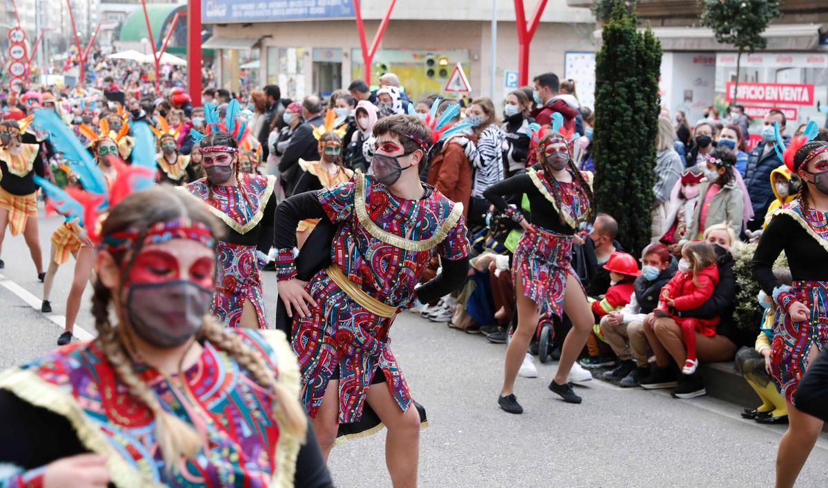 Entroido en Vigo: el desfile de la alegría tras dos años de COVID