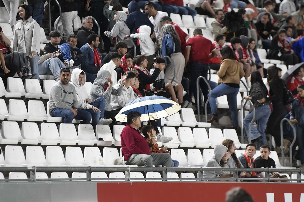 Las mejores imágenes del partido entre el Real Murcia y el Antequera