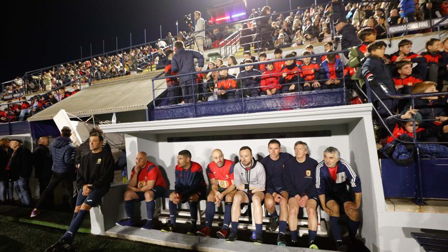 Mira aquí todas las imágenes del partido entre veteranos por el centenario del club Portmany