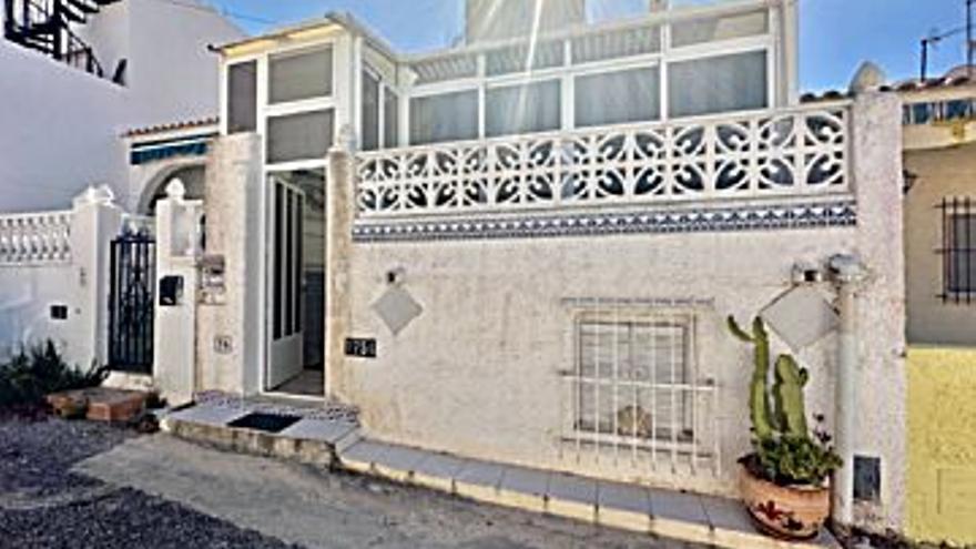450 € Alquiler de casa en San Fulgencio, 1 habitación, 1 baño...