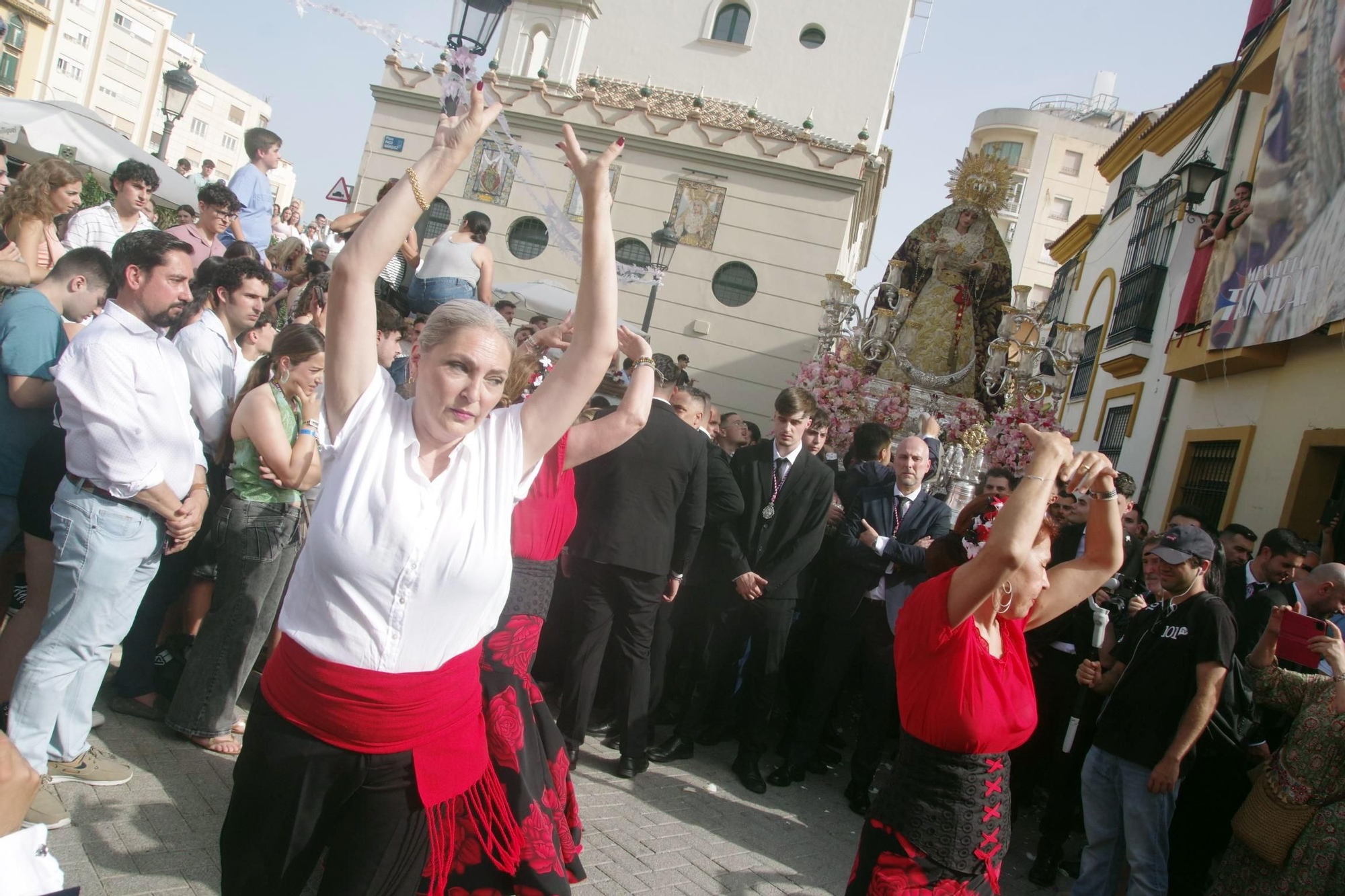 La procesión de la Virgen de la Trinidad este sábado, en imágenes