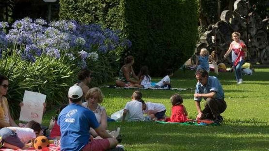 Pequeños artistas en el Evaristo Valle