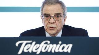 Telefónica: un campeón del dividendo al que le pesa la deuda de César Alierta
