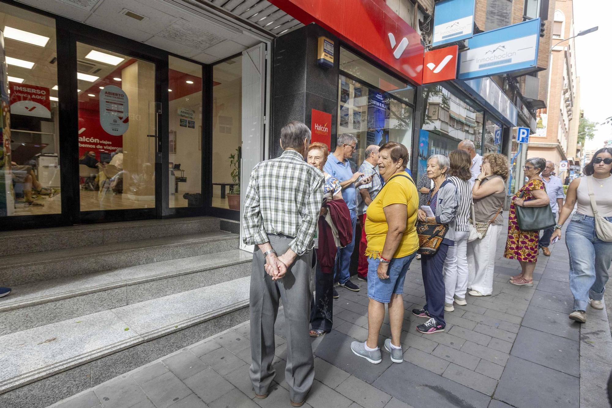 Las colas del Imserso en Alicante